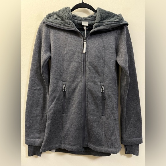 NWT Women’s Bench Fleece Lined‎ Athletic Jacket in Gray - S - Picture 1 of 16
